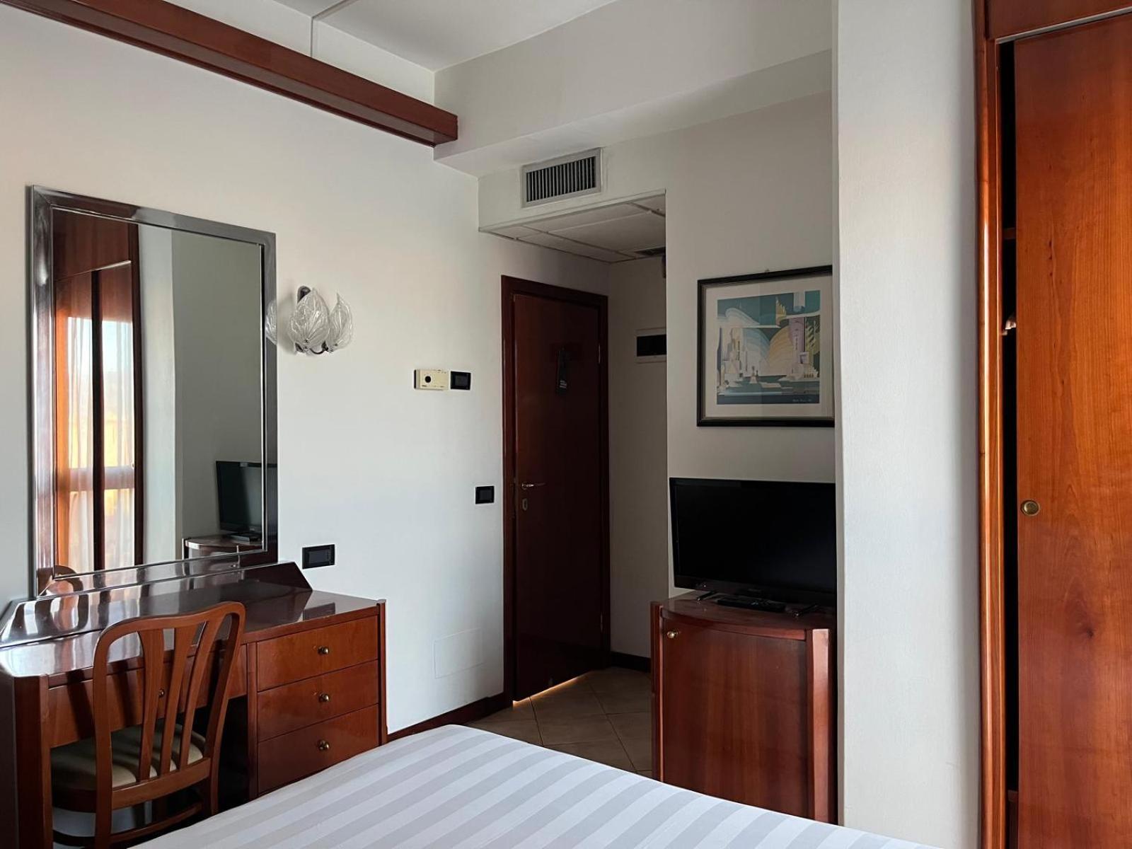 Hotel Napoleon Lucca Dış mekan fotoğraf